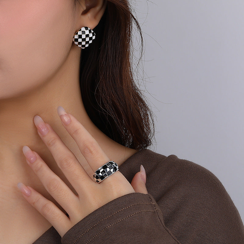 S925 checkerboard-square earring